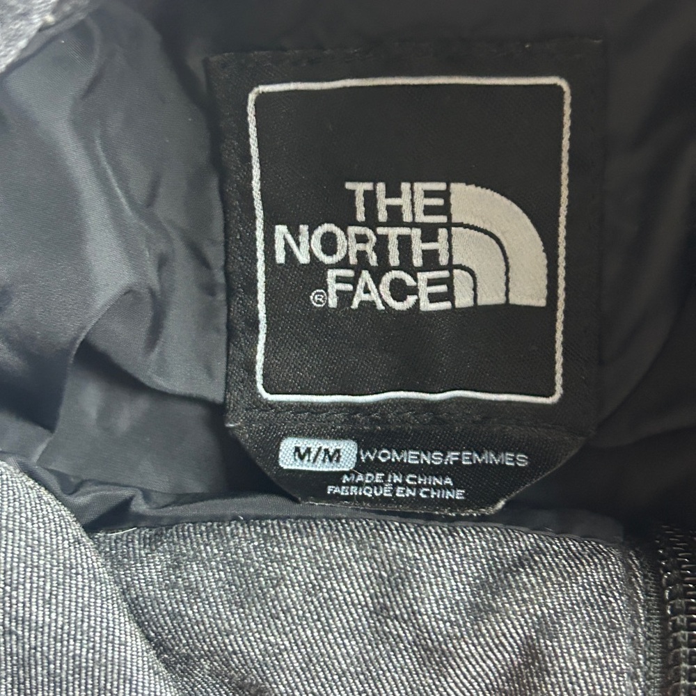 The North Face Charcoal Quilted Jacket View 5